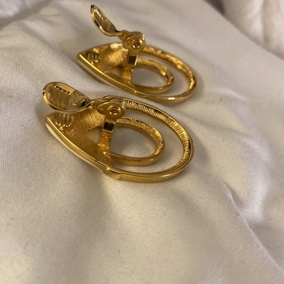 Gold and cream clip on earrings - Picture 3 of 3